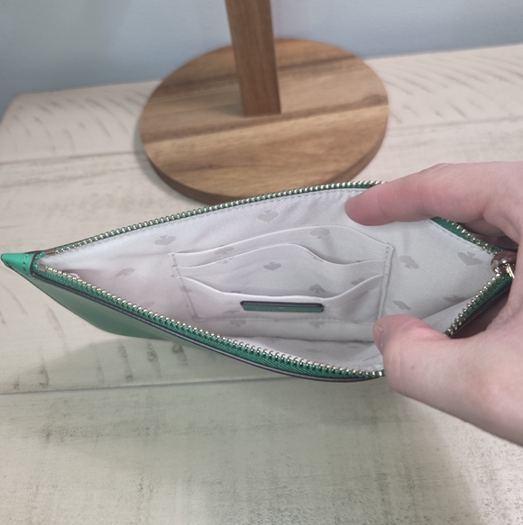 Kate Spade Addie See Through Pouch in clear PVC with Wristlet Set, Snow Pea LN - Picture 9 of 14